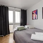 Shortstaypoland Twarda B35